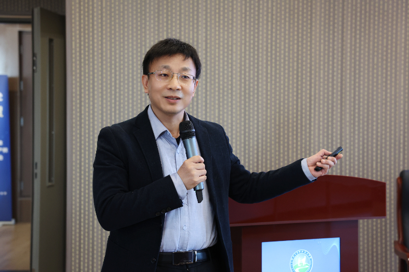 讲座二.jpg