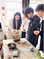 匠心“7+5”名班主任工作室“守护安全，赋能成长”系列活动——甜满时光， 趣享假期